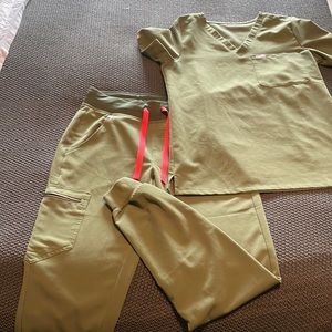 Olive green Figs set XS